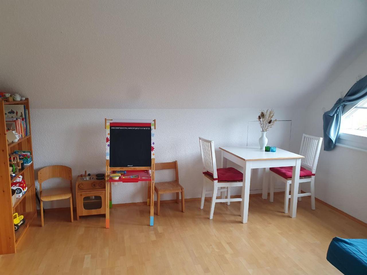 Gemuetliche Ferienwohnung Potsdam Ngoại thất bức ảnh